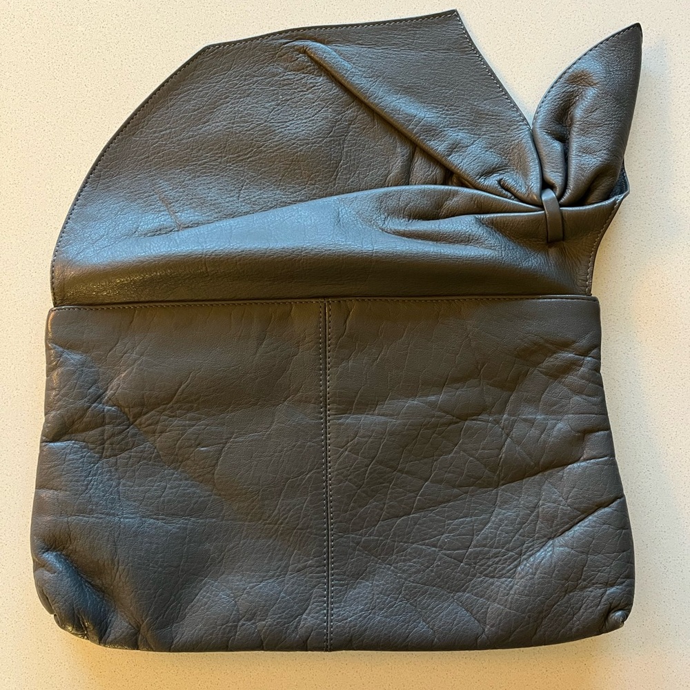 Vintage Bermans Large Gray Leather Clutch - Picture 7 of 8